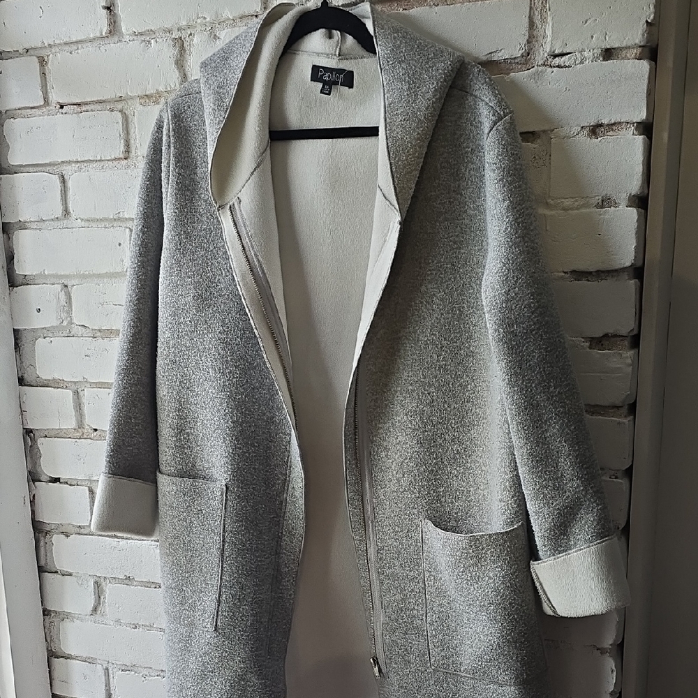 Papillion Women's Cozy Gray Teddy Jacket